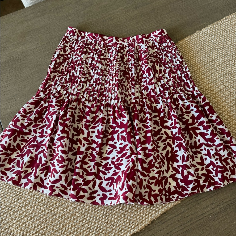 Excellent Condition OSCAR DE LA RENTA
Knee-Length Skirt